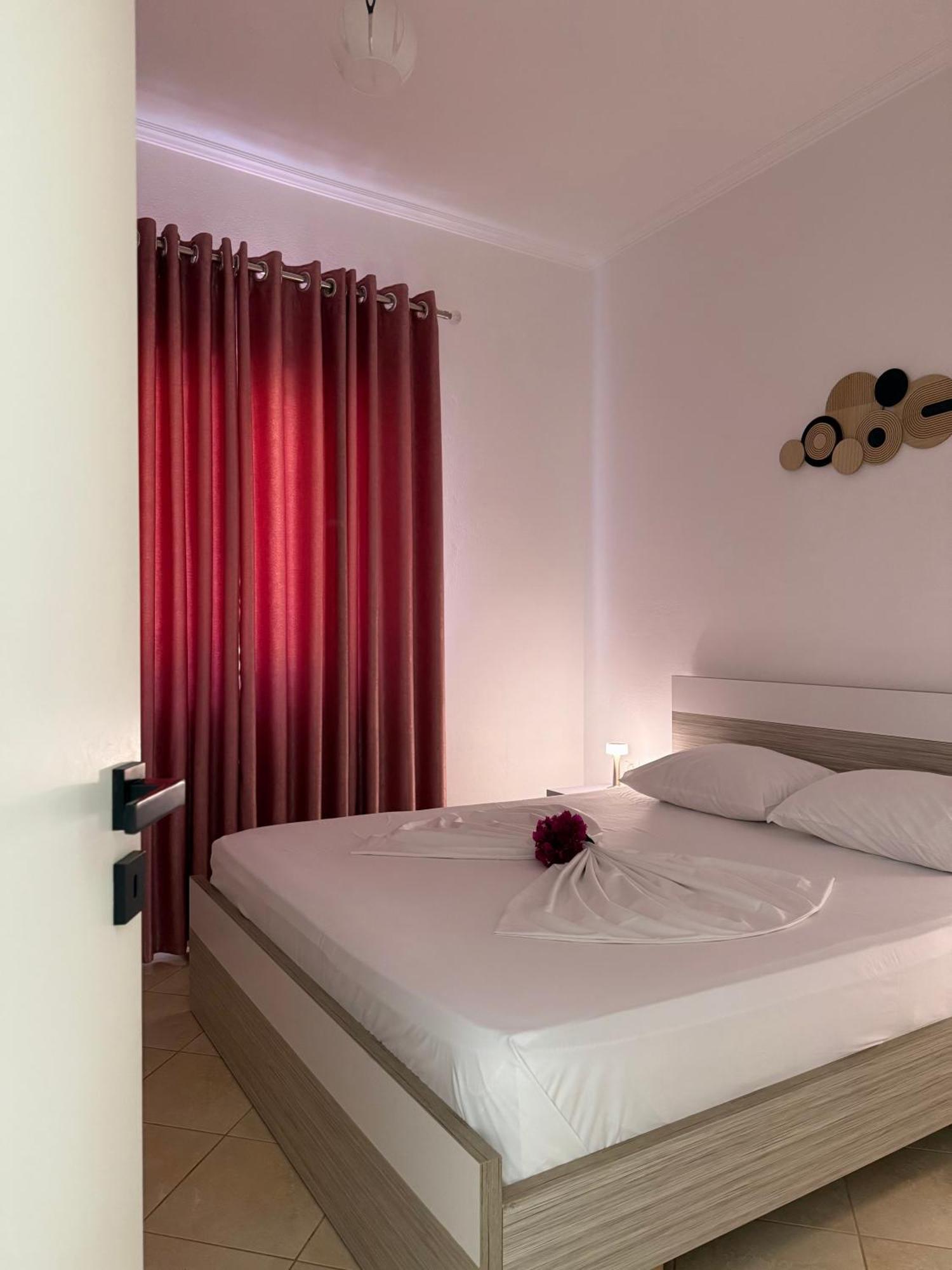 Apartment Xhibo